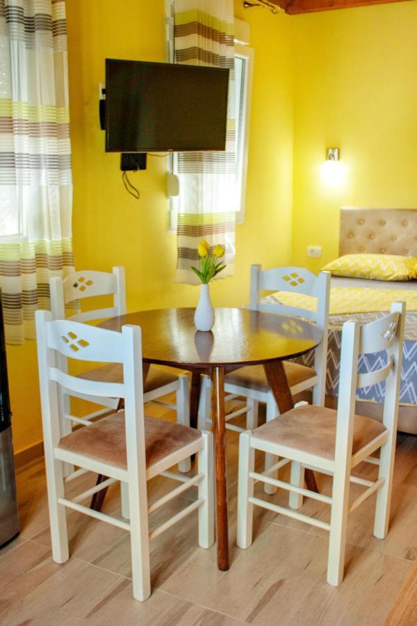 Apartments Stella Virpazar Extérieur photo